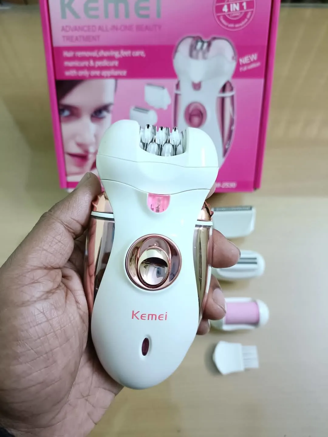Kemei KM-2530 (4 in 1) Women Epilator & Shaver