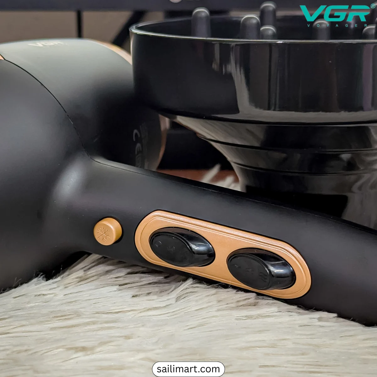 VGR V-462 Hair Dryer | Ionic AC Motor for Fast, Frizz-Free Drying