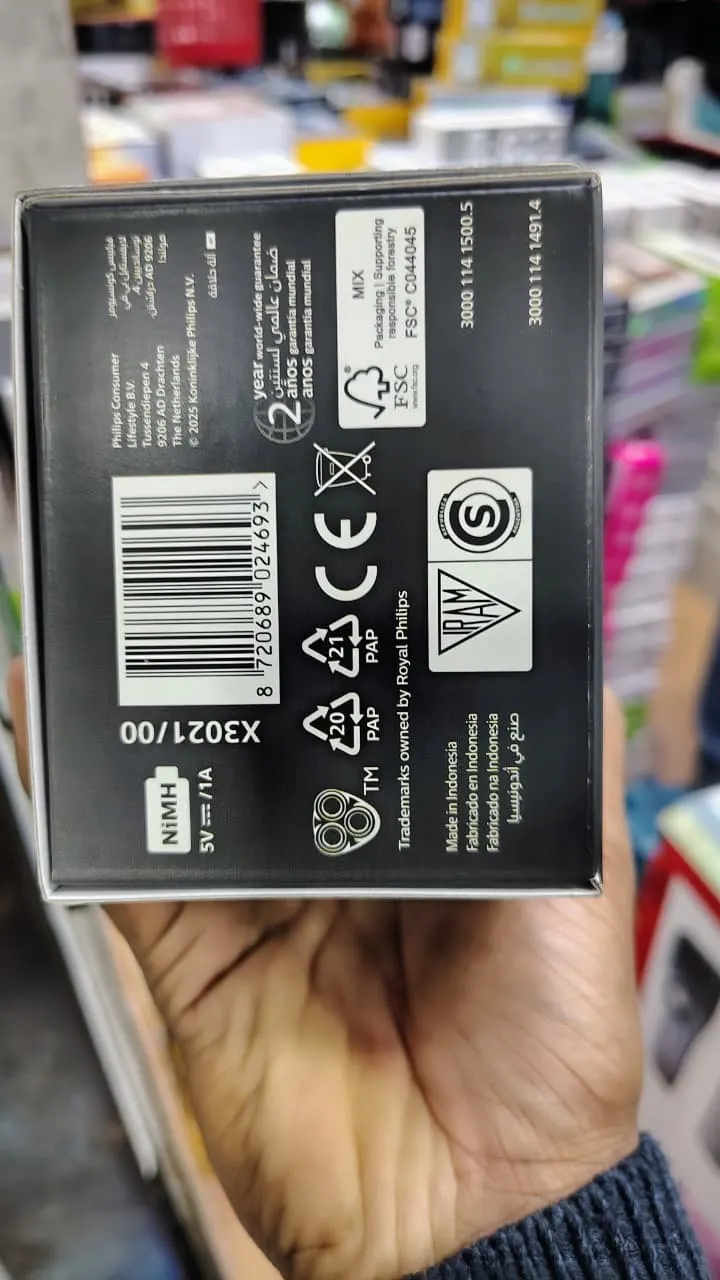 Philips X3021/00 Wet & Dry Electric Shaver